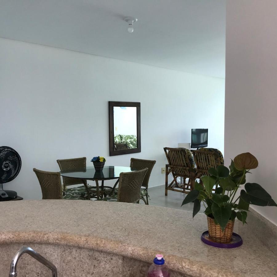 Apartamento Pe Na Areia Frente Para O Mar E Piscina Na Prainha カラグァタトゥバ エクステリア 写真
